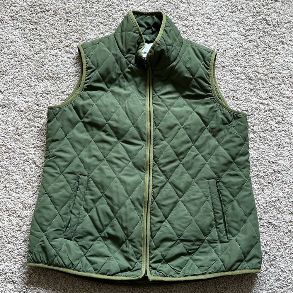 Size M Coldwater Creek olive colored vest